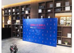 1根桁架，1個背景，1場活動華熠物料租賃為鄭州融信朗悅時光之城搭建出精致的背景桁架